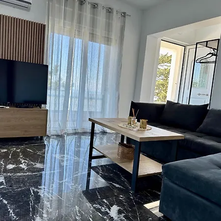 Aikaterini Lever Du Soleil Apart, Appartement Koskinou (Rhodes)